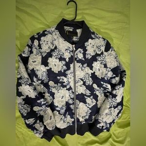 JEANS BY BUFFALO M BLUE WHITE FLORAL ZIPPER UP LONG SLEEVES WOMEN'S JACKET